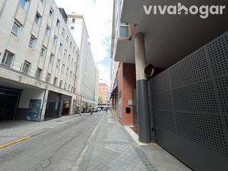Aparcament cotxe a Eraso