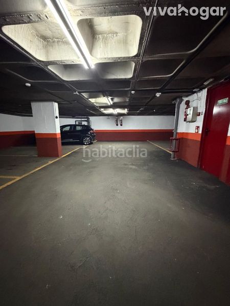 Foto c575a4bd-eb38-4121-b54f-3d5b1c0c32d2. Aparcament cotxe a Guindalera Madrid