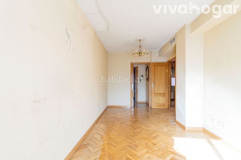 Foto abd053ce-55f3-4c32-bd7b-6d33293d0854. Piso en Delicias Madrid