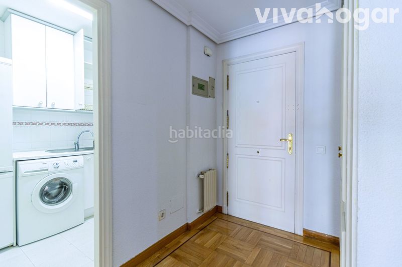 Foto 979bb7d5-e0b9-4f53-afaa-e87d17cdd99b. Piso en Chopera Madrid