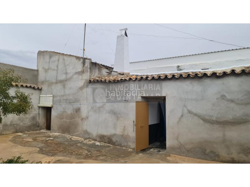 Foto 2296da16-70bd-4967-803a-d14d6ab47350. Maison dans calle san julián 3 dans Puebla de Almoradiel (La)