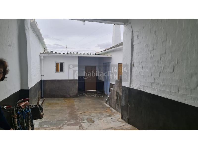 Foto 6787ef60-ac4b-4fe6-8457-29618797b078. Maison dans calle san julián 3 dans Puebla de Almoradiel (La)