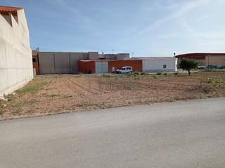 Terrain résidentiel à Calle ramira la 3. Parcela venta la puebla de almoradiel