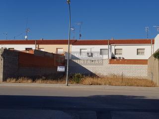 Terreny residencial a Leandro sierra 62. Parcela venta quintanar de la orden