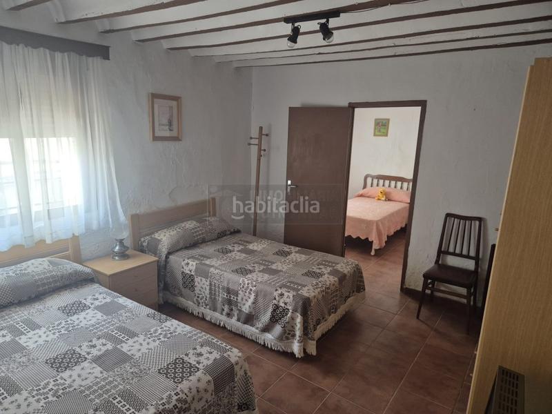 Foto 4ad56b2a-0443-4df8-a9b7-0ebbac0cf1ea. Casa a calle sofia ruiz 39 a Hinojosos (Los)