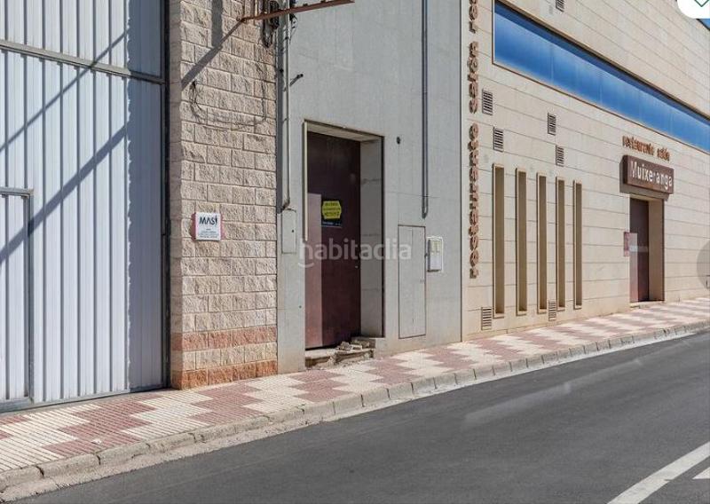 Foto f16a8fac-b66f-4d6b-aff4-6568e187e301. Fabrikhalle in carrer de sant ignasi loyola 13 in Algemesí