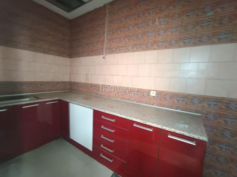 Foto 05c331f9-966d-4993-b8cd-f3c7174ce314. Local comercial en carrer del picaio 20 en Barrio Benicalap Valencia