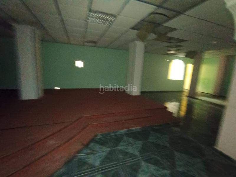 Foto 393a9bb2-eb57-410a-a7ff-6e710441bde3. Local comercial en carrer del picaio 20 en Barrio Benicalap Valencia