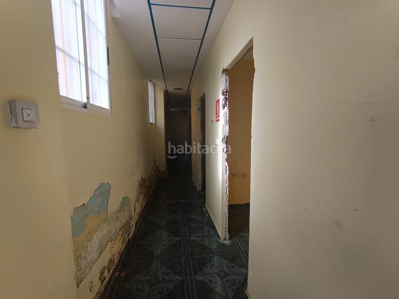 Foto 4e6f878f-5f7b-4256-8b82-5ea4976347bb. Local comercial en carrer del picaio 20 en Barrio Benicalap Valencia