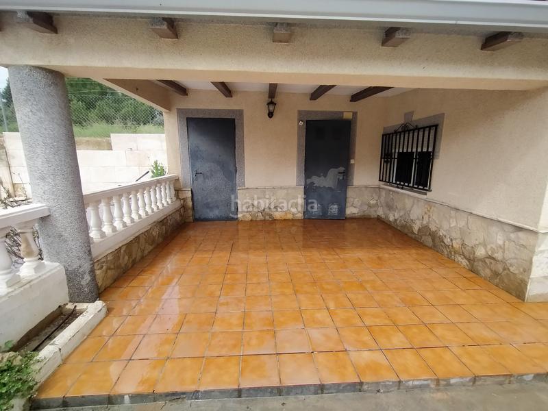 Foto 3d7e1dc8-6f62-436d-af24-7204c2980f33. Chalet avec parking piscine dans Montroy