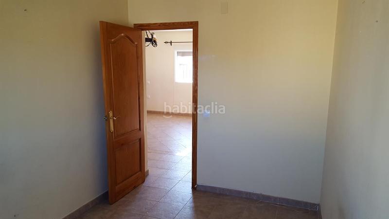 Foto ce0931e6-15d0-4db7-95cb-a336ecbdc9b1. Chalet avec parking piscine dans Montroy