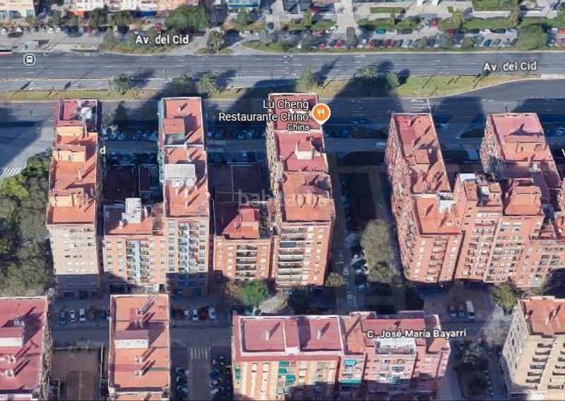 Foto 0c074a1c-cda7-47e3-bafe-8f2cd224f71c. Local comercial a carrer de josep maria bayarri 20 a Valencia