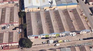 Capannone industriale in Avenida de las canteras 55. Nave industrial ocupada