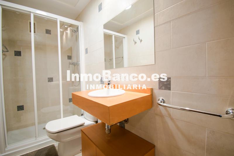 Foto ffdaf02f-2d1d-449c-8c3b-c74ff43cd10c. Rent loft with heating parking pool in El Castell Burjassot