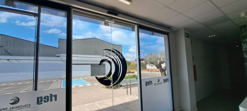 Foto 69c7473e-de64-40d7-9009-6a9c33f2b52c. Bâtiment à usage industriel dans carrer pintor segrelles 4 dans Alfafar