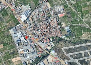 Nau industrial a Carrer tramuntana 6. Ocupado, no visitable, no hipotecable