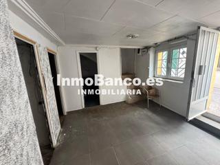 Casa a Calle encarnación 1. Para reformar, sin comisión de agencia