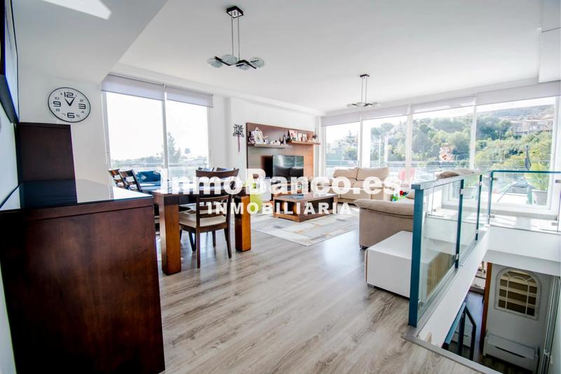 Foto 496f9b1d-e3c6-45d5-bc4e-cc9c37db803f. Chalet dans avenida del rio turia 290 dans Sierra Perenchiza-Cumbres de Calicanto-Sto Domingo Chiva