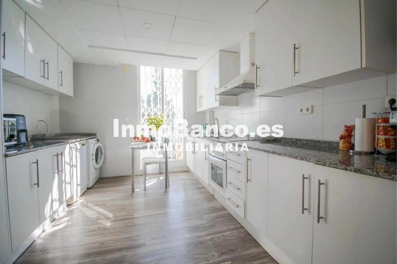 Foto 88ead33d-6842-414c-9051-8e5a0d564804. Chalet dans avenida del rio turia 290 dans Sierra Perenchiza-Cumbres de Calicanto-Sto Domingo Chiva