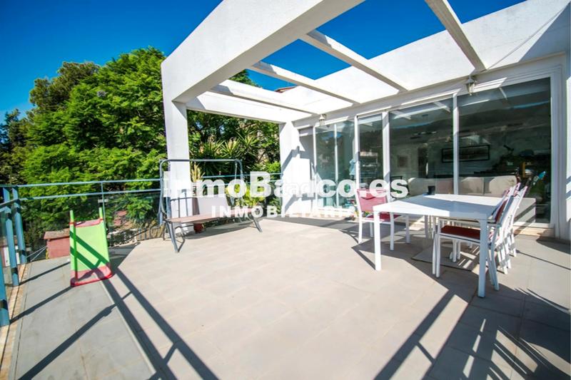 Foto c2182247-988c-43e6-a92c-362d37a87d4a. Chalet dans avenida del rio turia 290 dans Sierra Perenchiza-Cumbres de Calicanto-Sto Domingo Chiva