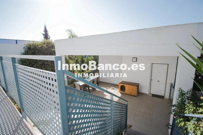 Foto c7d1f56f-bbaf-45f3-b827-2927a016f857. Chalet dans avenida del rio turia 290 dans Sierra Perenchiza-Cumbres de Calicanto-Sto Domingo Chiva