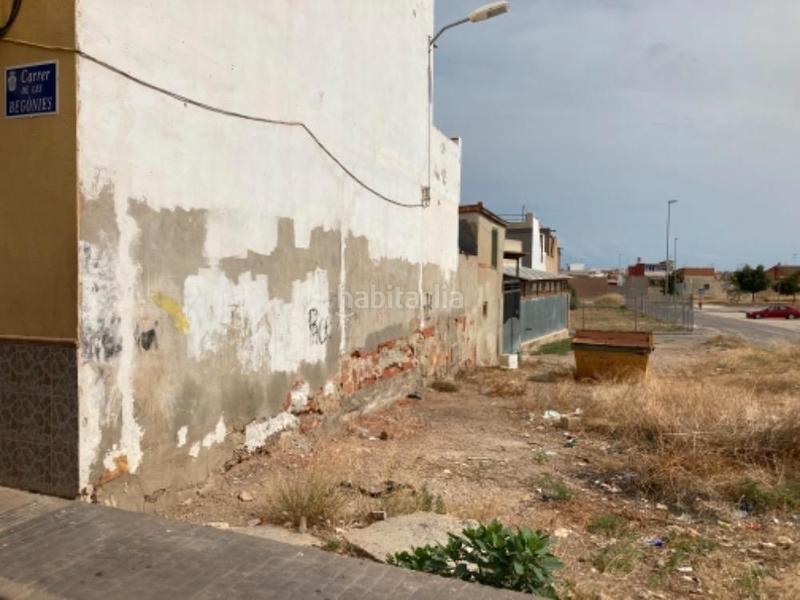 Foto 495acbe4-b3d6-4c4a-bd34-ecc6b1f30134. Residential plot in calle begonias 21 in Massamagrell