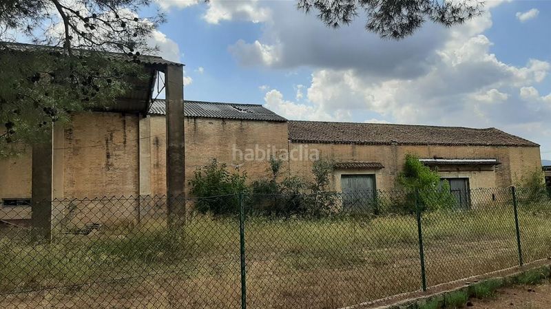 Foto 360fb429-a10d-46cd-89bf-82724206b135. Edifici a carrer de veles e vents 2 a El Pilar Ontinyent