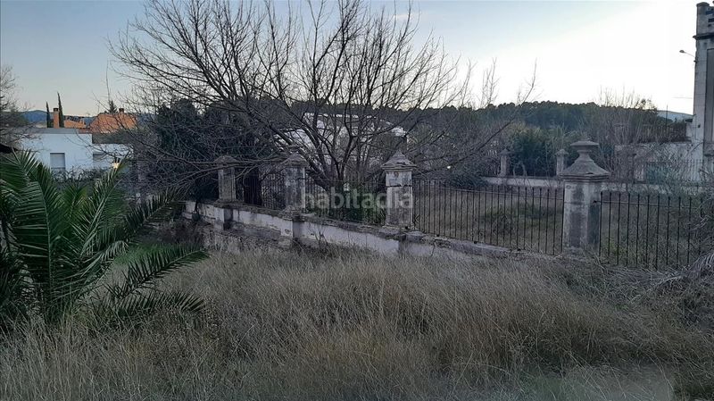 Foto bea9febe-2dd0-462a-8698-0a41b946f0c6. Edifici a carrer de veles e vents 2 a El Pilar Ontinyent