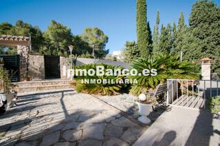 Xalet en Calle felipe ii 57. Chalet independiente en cumbres de calicanto
