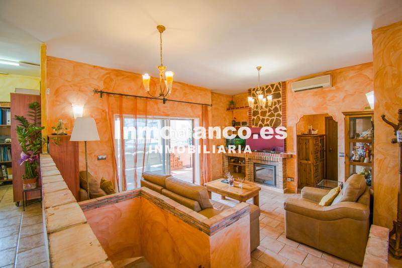 Foto 138c5e33-75b7-47ce-abde-f0721c944843. Chalet dans avenida buenos aires 200 dans Sierra Perenchiza-Cumbres de Calicanto-Sto Domingo Chiva