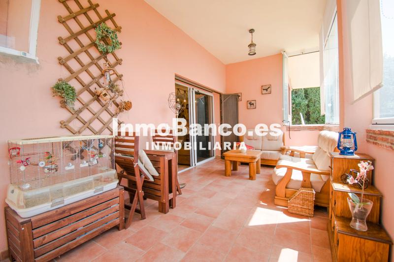 Foto 62cc94bb-b1a6-47b6-8b54-88193492cbb7. Chalet dans avenida buenos aires 200 dans Sierra Perenchiza-Cumbres de Calicanto-Sto Domingo Chiva