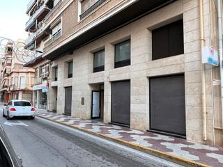 Business premise in Calle muelle 27. Sin comisión de agencia