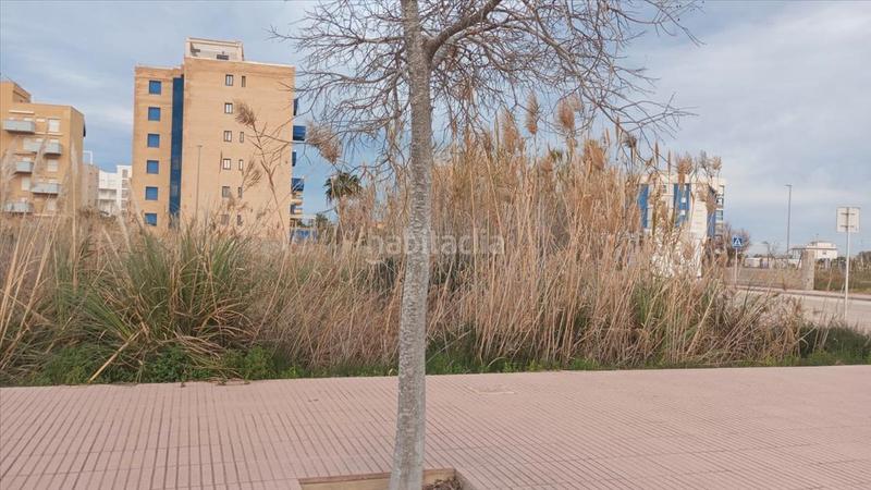 Foto 6db308fb-6880-4dc6-a8f3-1e0bcbee03f4. Terreny residencial a carrer muntanyar 30 a Piles