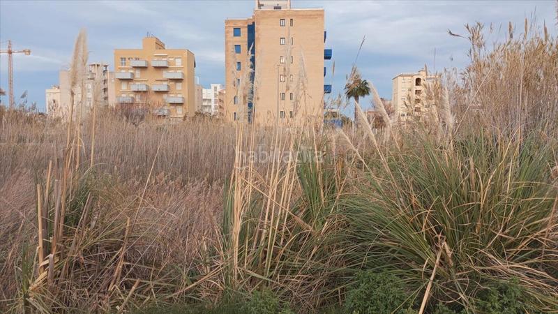 Foto bd1a8c5c-130b-442d-994a-77ec06fb543e. Terreny residencial a carrer muntanyar 30 a Piles
