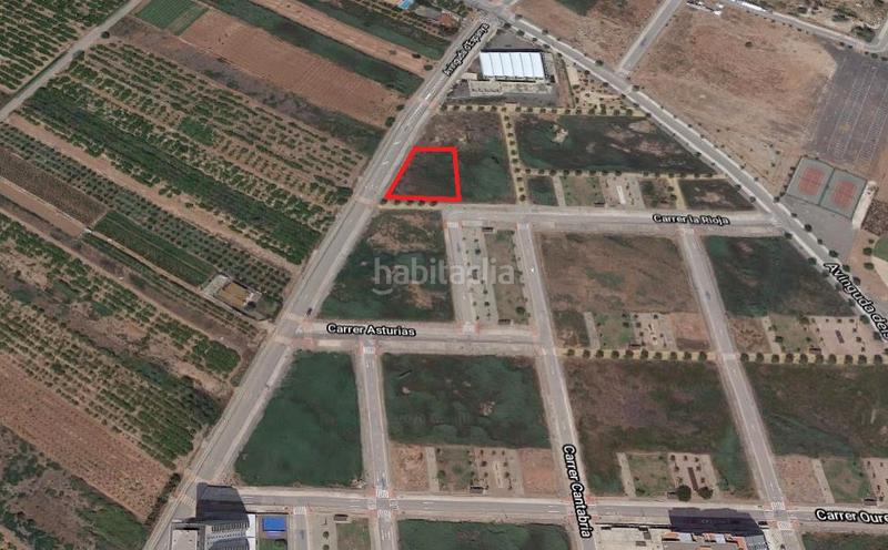 Foto 5ca50c5f-a43a-45ad-a1aa-e2158647eeb7. Terreny residencial a avinguda d'espanya 2 a Moncófar Pueblo Moncofa