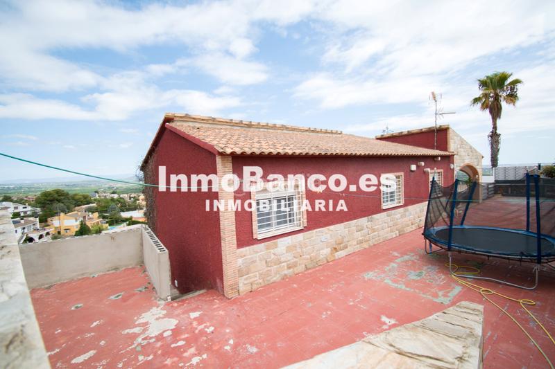 Foto 1bfa7dfb-5765-452a-b3df-3372f889783b. Chalet in avenida buenos aires 201 in Sierra Perenchiza-Cumbres de Calicanto-Sto Domingo Chiva