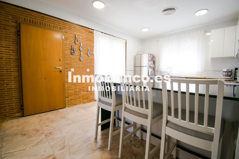 Foto a6087876-e9a0-4a1e-9bd9-821bd494bc8a. Chalet in avenida buenos aires 201 in Sierra Perenchiza-Cumbres de Calicanto-Sto Domingo Chiva
