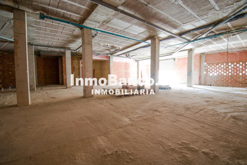 Foto 0d2cd66c-8c69-4914-b223-3e3c489af6d5. Locale commerciale in carrer de valència 54 in Zona Calle Valencia Torrent