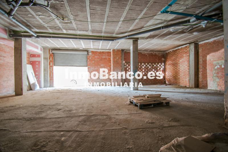 Foto 28b143ad-eea0-4c1b-92fd-c53735592b0c. Locale commerciale in carrer de valència 54 in Zona Calle Valencia Torrent