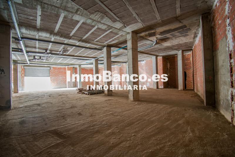 Foto 3c11debc-01b2-479a-b183-4955b508ea50. Locale commerciale in carrer de valència 54 in Zona Calle Valencia Torrent