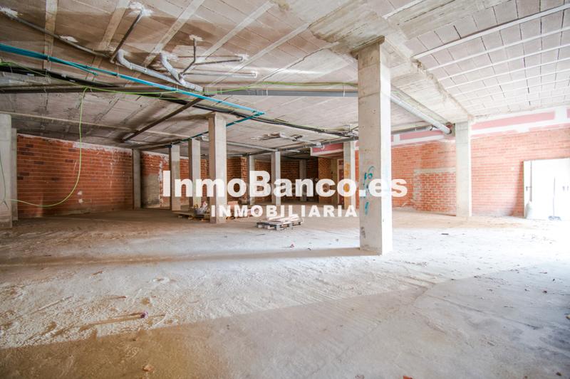 Foto 4d375c28-da64-490f-ad6d-8d7e6802024e. Locale commerciale in carrer de valència 54 in Zona Calle Valencia Torrent