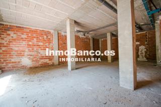 Business premise in Carrer de València 56