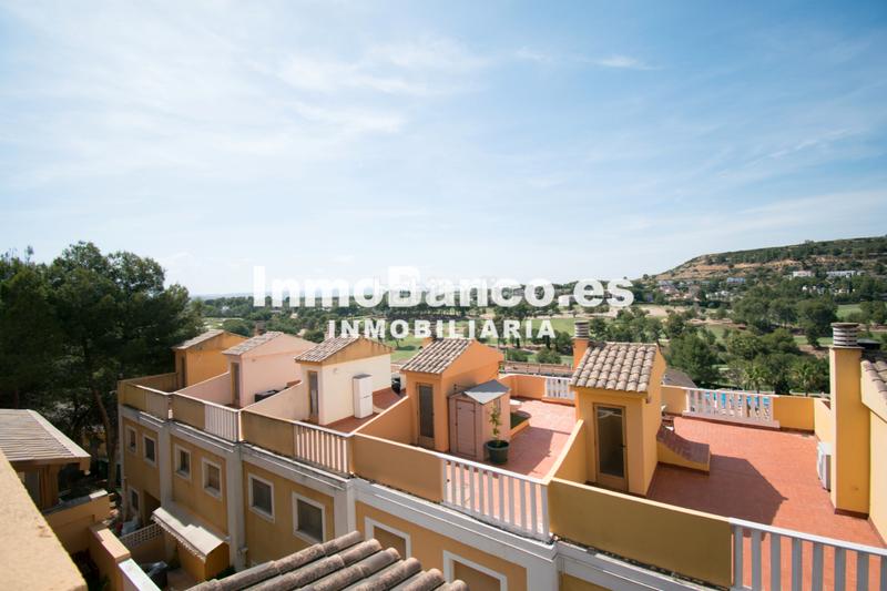 Foto 226e5a29-c44b-4447-b739-0638349827ab. Xalet amb aparcament piscina a El Bosque Chiva