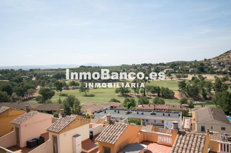 Foto 8ac3b966-dfb0-4e34-bc1e-cddf5a4dd443. Xalet amb aparcament piscina a El Bosque Chiva