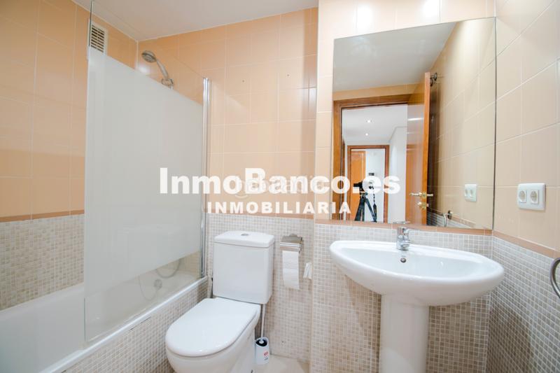 Foto e2ac32fd-e4f8-44ea-a15a-ea5dba963f2b. Miete etagenwohnung mit heizung parking in Penya-Roja - Avda. Francia Valencia