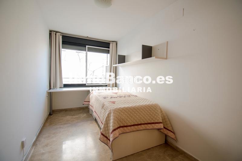 Foto 1c664ff6-e282-405e-9820-c329a7fecb26. Rent flat with heating parking in Penya-Roja - Avda. Francia Valencia
