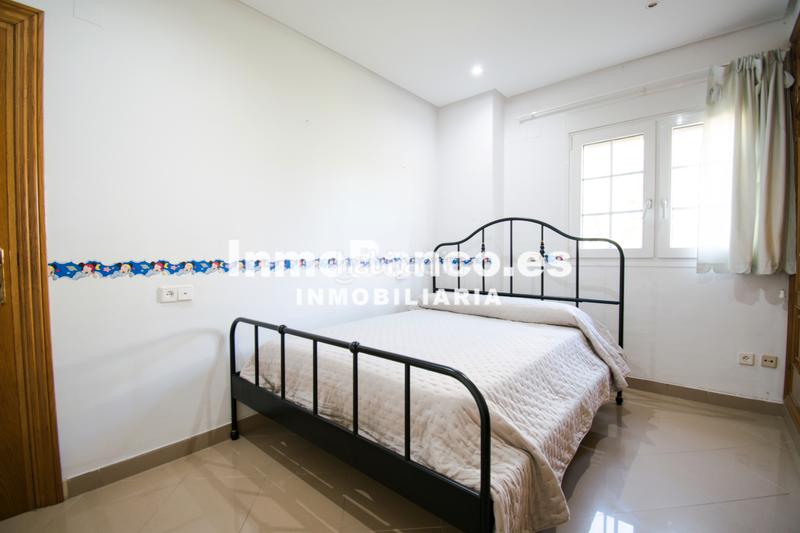 Foto 08b4ae7f-2dc9-4fb8-ab0f-d9cc2ca16440. Chalet casa / chalet en venta de 450 m2 en Sierra Perenchiza-Cumbres de Calicanto-Sto Domingo Chiva