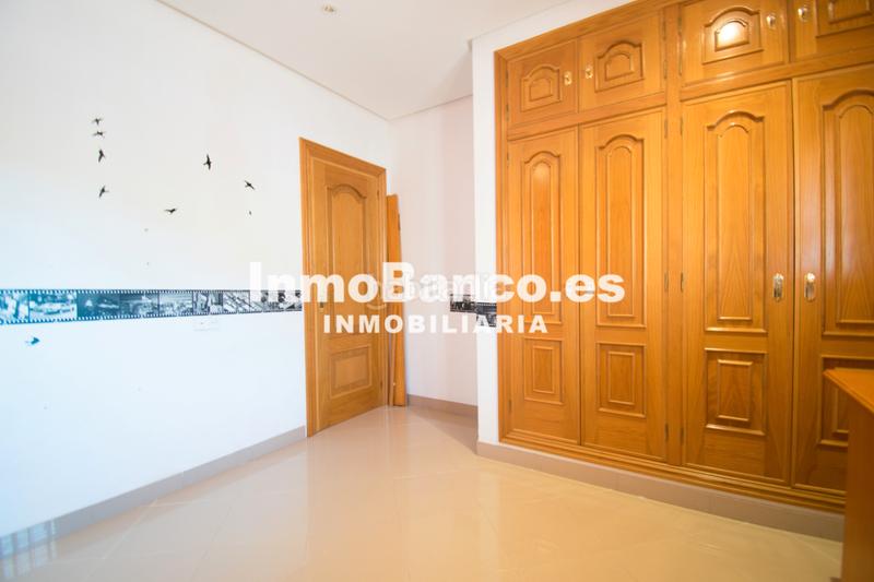 Foto 1a6961f8-5e82-4ae0-9c6e-0596162f17e5. Chalet casa / chalet en venta de 450 m2 en Sierra Perenchiza-Cumbres de Calicanto-Sto Domingo Chiva