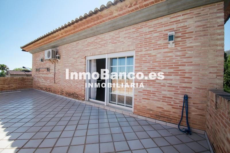 Foto 425ad66a-00a4-4911-963b-cf488c240680. Chalet casa / chalet en venta de 450 m2 en Sierra Perenchiza-Cumbres de Calicanto-Sto Domingo Chiva