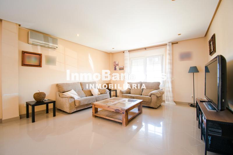 Foto aaaa0ce1-d345-4651-89ba-6840a55140e4. Chalet casa / chalet en venta de 450 m2 en Sierra Perenchiza-Cumbres de Calicanto-Sto Domingo Chiva